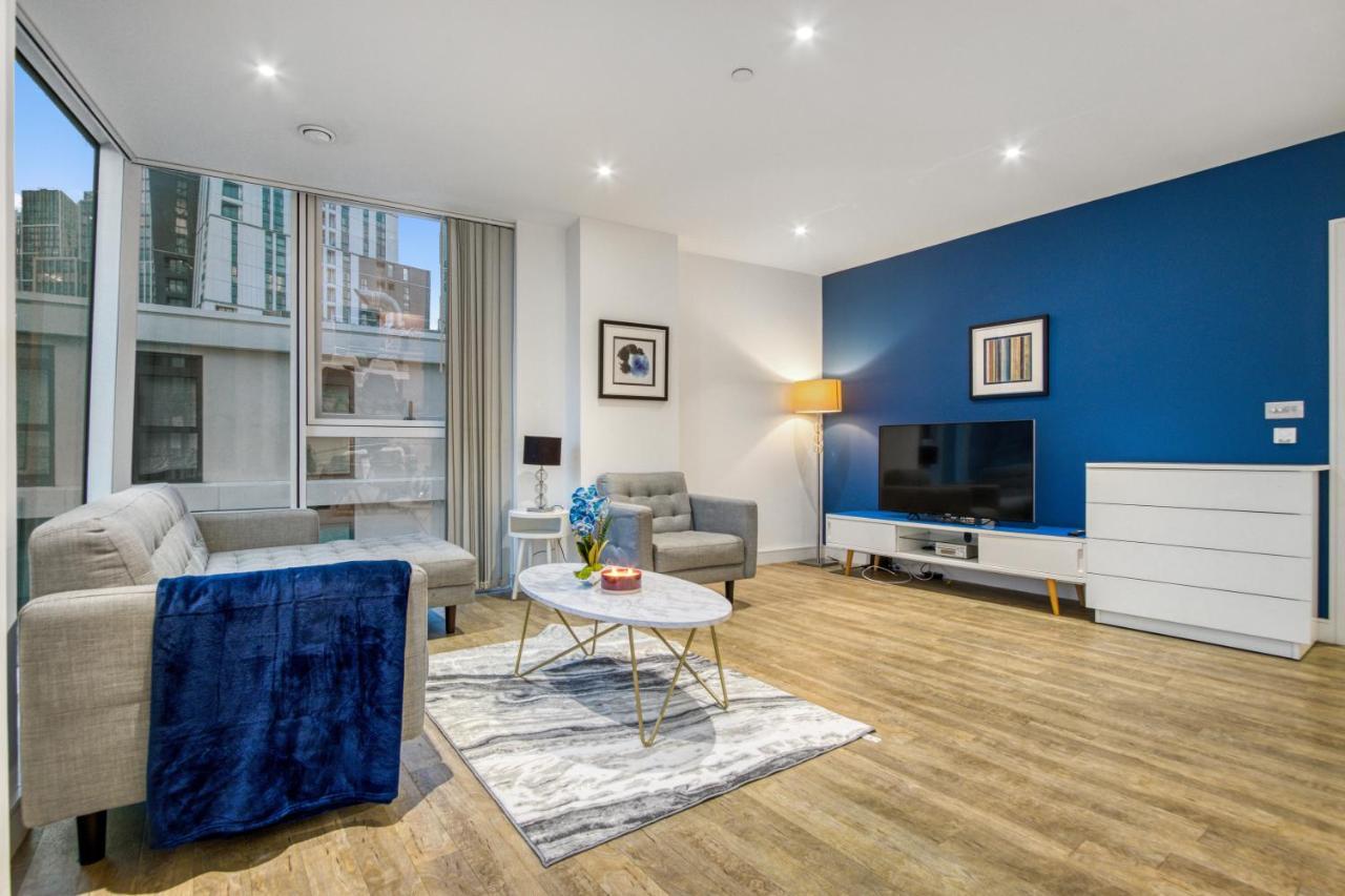 런던 2 Bed 2 Bath Next To Nine Elms Station - Zone 1 아파트 외부 사진