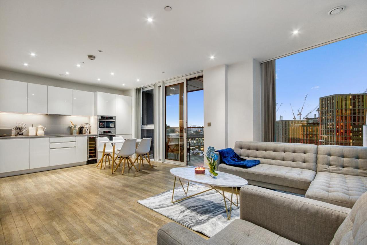 런던 2 Bed 2 Bath Next To Nine Elms Station - Zone 1 아파트 외부 사진