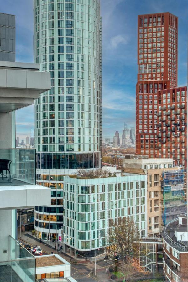 런던 2 Bed 2 Bath Next To Nine Elms Station - Zone 1 아파트 외부 사진